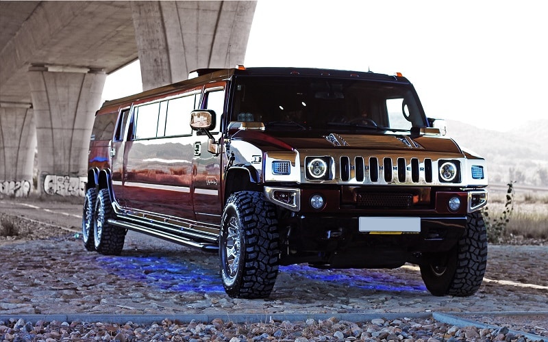Hummer limuzína s privátní strip show v Praze